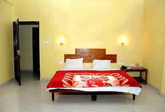Punjabi Dhaba International Hotel, Kovalam 2